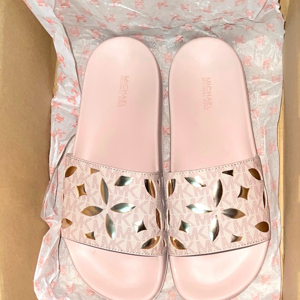 MICHAEL KORS Pink Mimi Slide Blossom Floral Cutout US Size 8M
